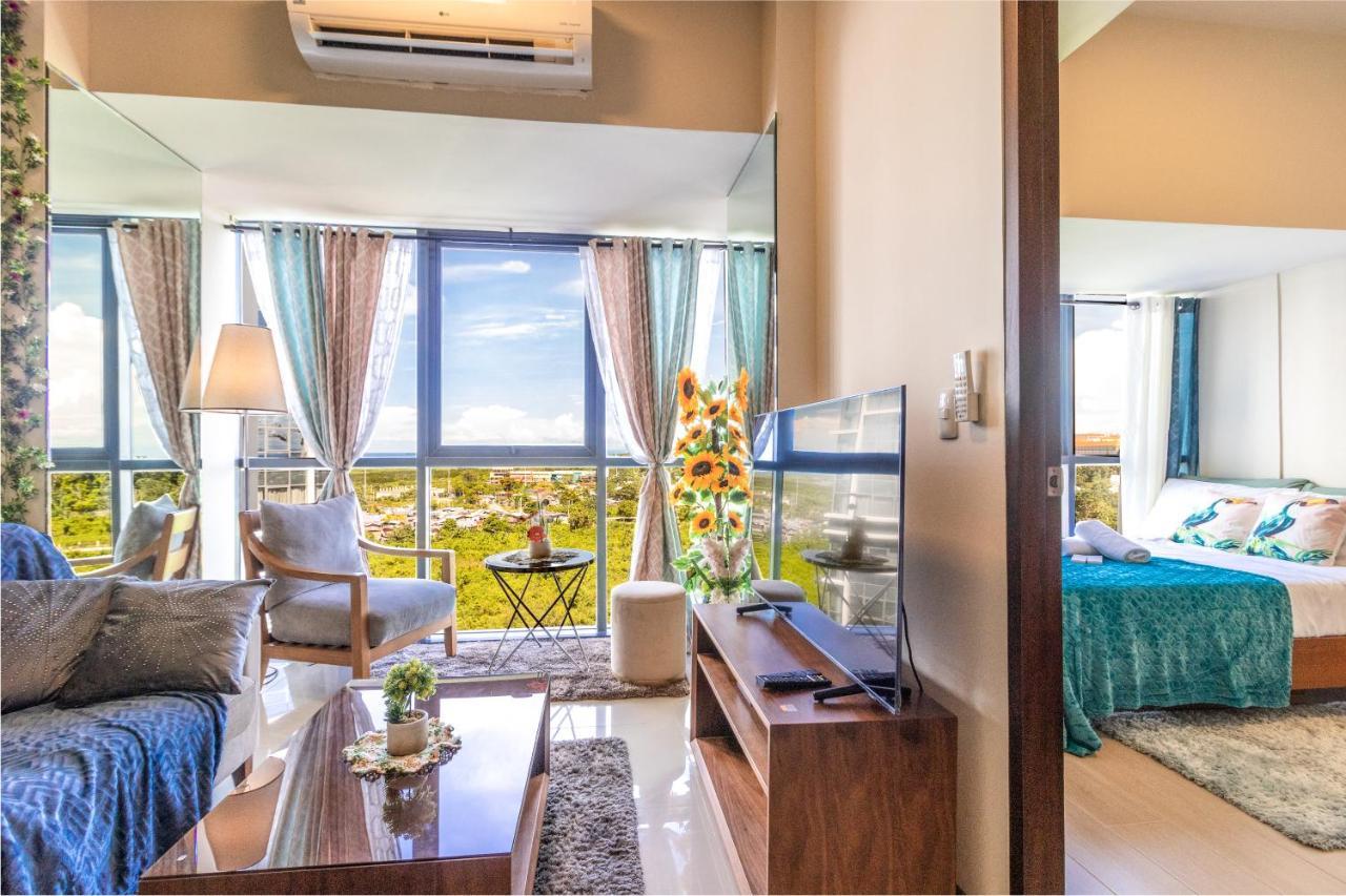 Mactan Newtown - New Modern Condo With Ocean View Μακτάν Εξωτερικό φωτογραφία